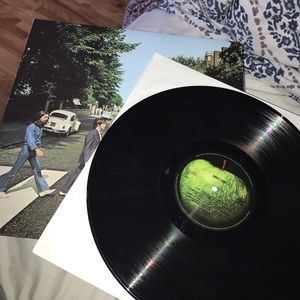 THE BEATLES VINYL